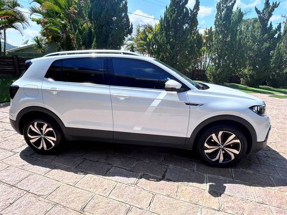 VOLKSWAGEN T-CROSS 1.4 250 TSI TOTAL FLEX HIGHLINE AUTOMÁTICO